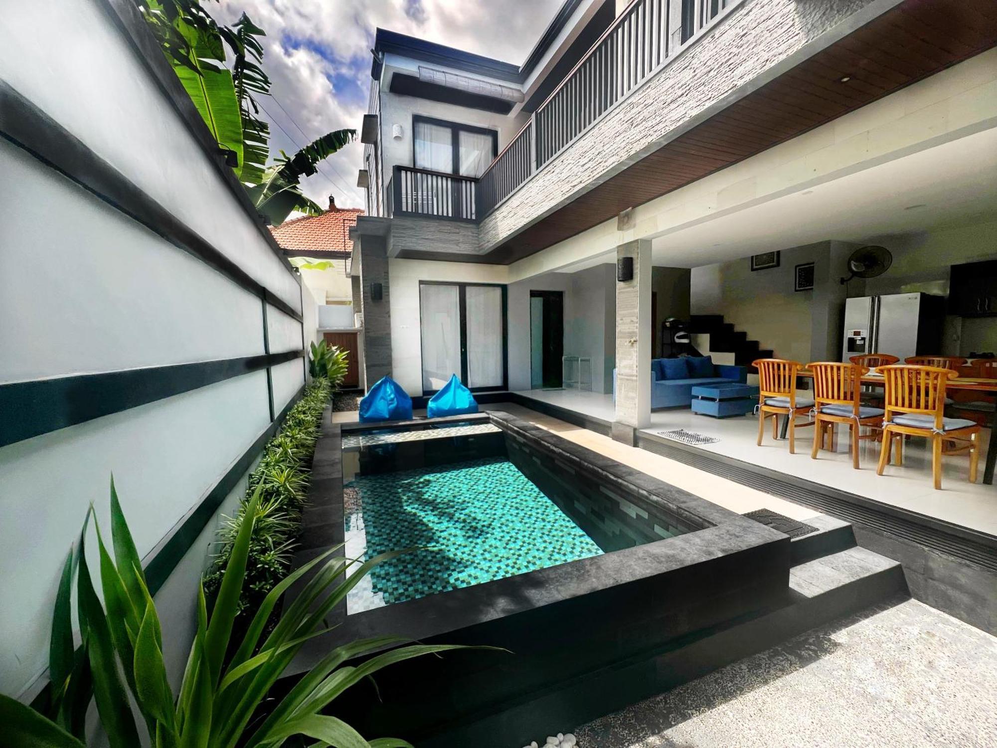 Deja View Villa Jimbaran Екстериор снимка